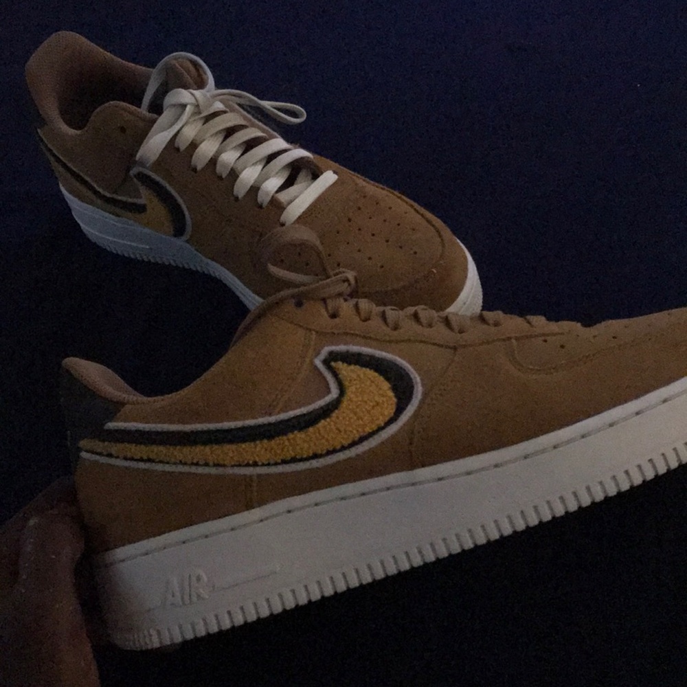 Tan Air Force 1